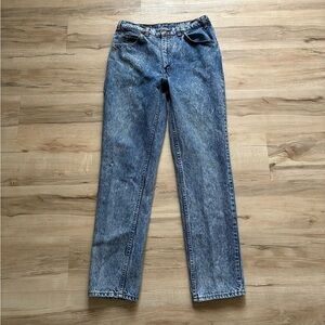 Vintage Levi’s High-Waist Acid Wash Jeans - Blue